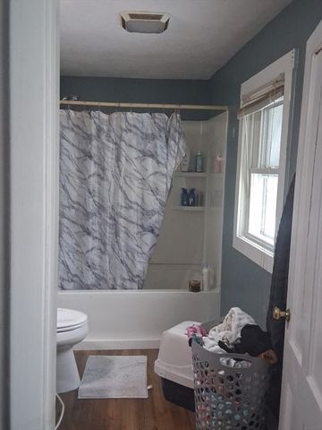 198 North End Road, Townsend, MA 01469