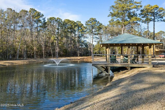 112 Indian Trail, Beaufort, NC 28516