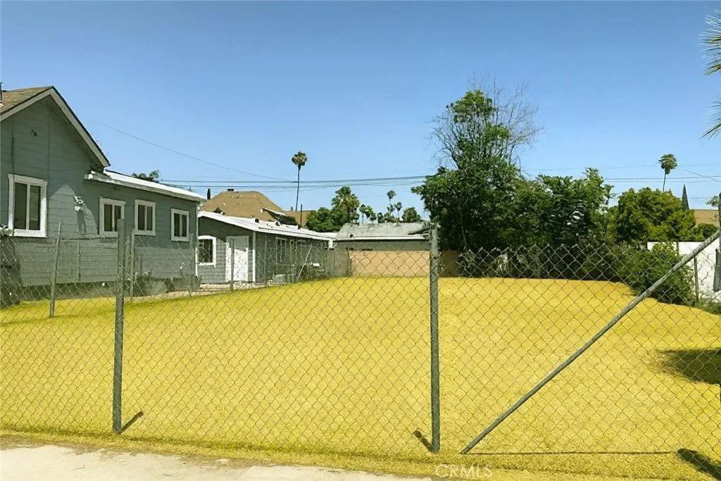 348 N Palomares, Pomona, CA 91767