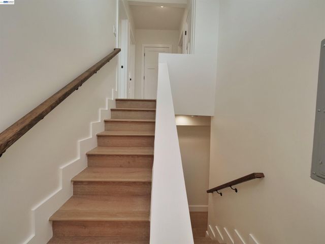 415 Berkeley Park Blvd, Kensington, CA 94706