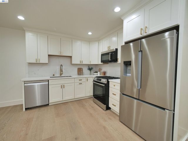 415 Berkeley Park Blvd, Kensington, CA 94706