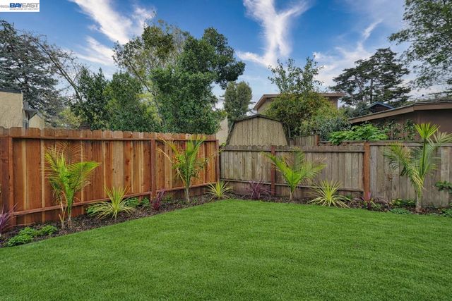 415 Berkeley Park Blvd, Kensington, CA 94706