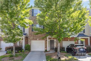 9720 Walkers Glen Drive NW, Concord, NC 28027