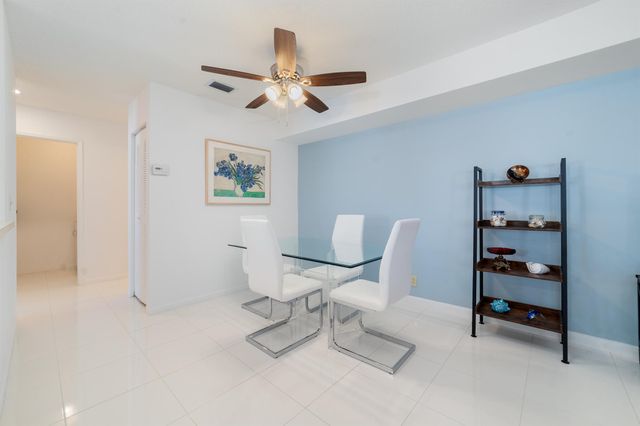 14897 Bal Moral Lane 206, Delray Beach, FL 33446