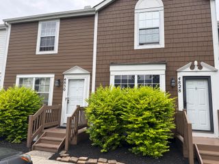 4830 Stoneybrook Boulevard, 28E, Hilliard, OH 43026