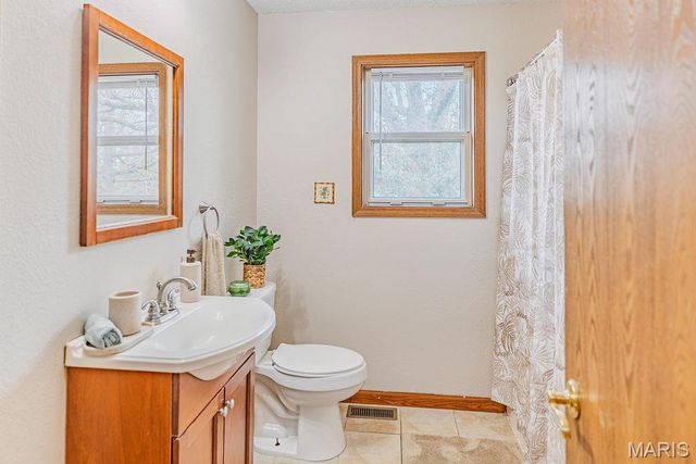 523 Johnson Street, Bourbon, MO 65441