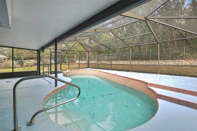 5825 W CINNAMON RIDGE DRIVE, Homosassa, FL 34448