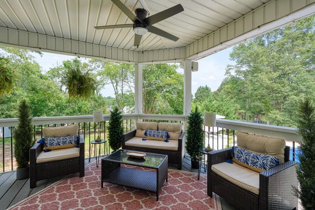 215 Doral Court, Spartanburg, SC 29301