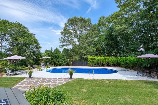 215 Doral Court, Spartanburg, SC 29301