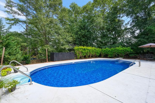215 Doral Court, Spartanburg, SC 29301