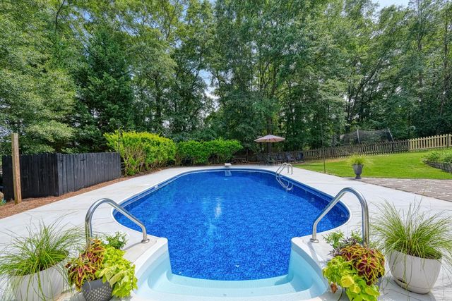 215 Doral Court, Spartanburg, SC 29301