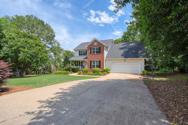 215 Doral Court, Spartanburg, SC 29301