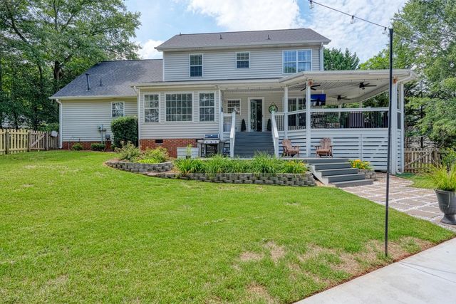 215 Doral Court, Spartanburg, SC 29301