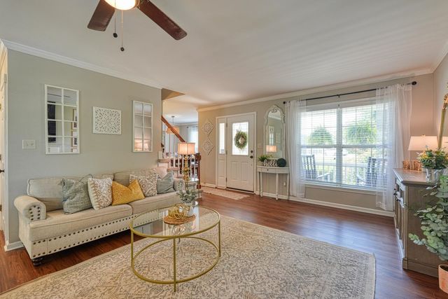 215 Doral Court, Spartanburg, SC 29301