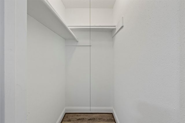 119 Wood Hollow Drive, League City, TX 77573