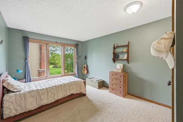 13105 W 69th Street, Shawnee, KS 66216