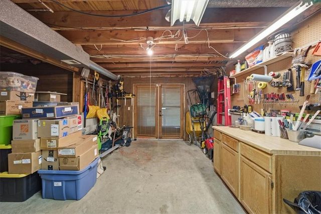 13105 W 69th Street, Shawnee, KS 66216