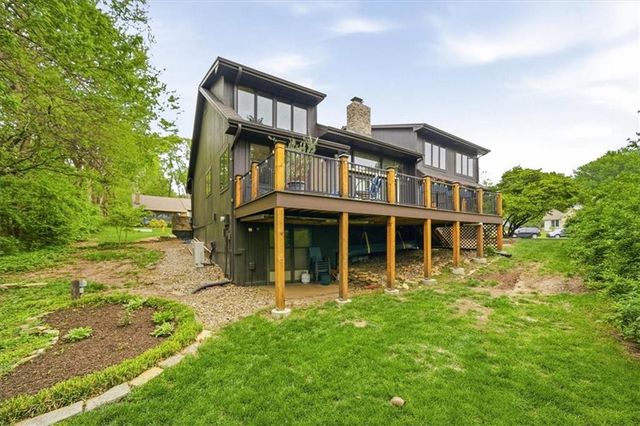 13105 W 69th Street, Shawnee, KS 66216