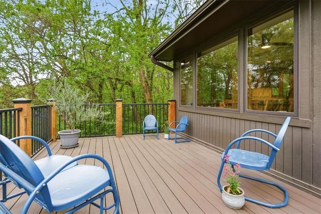 13105 W 69th Street, Shawnee, KS 66216