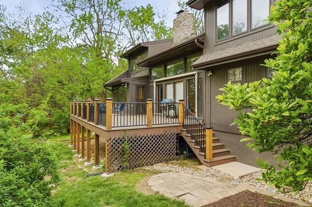 13105 W 69th Street, Shawnee, KS 66216