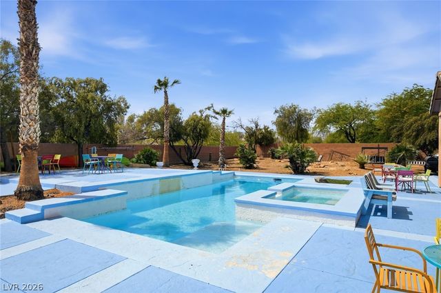 5527 Breecher Avenue, Las Vegas, NV 89131