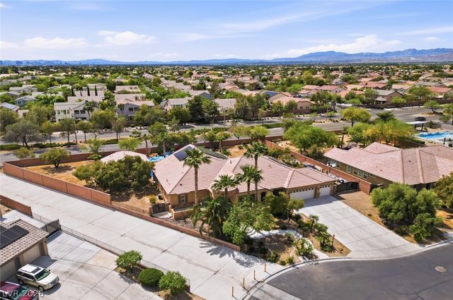 5527 Breecher Avenue, Las Vegas, NV 89131