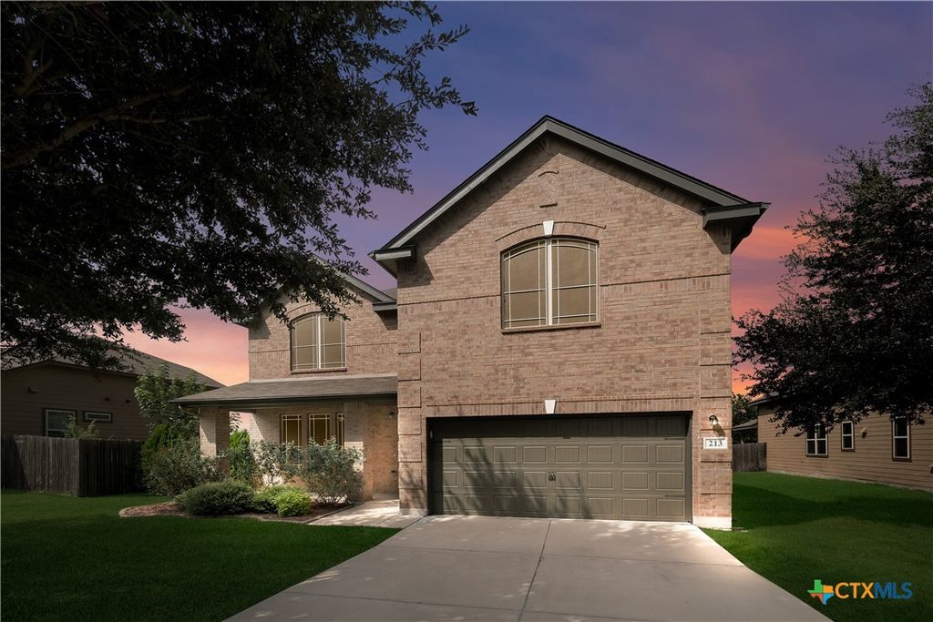 213 Stoeger Drive, New Braunfels, TX 78130