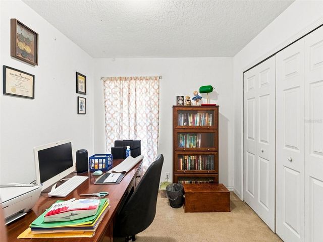 1037 E YUKON STREET, Tampa, FL 33604