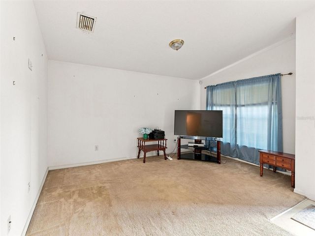 1037 E YUKON STREET, Tampa, FL 33604