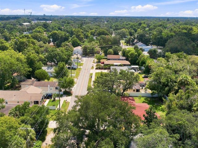 1037 E YUKON STREET, Tampa, FL 33604