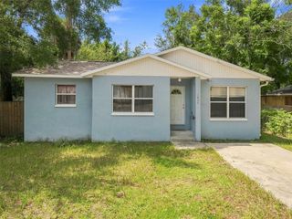 1037 E YUKON STREET, Tampa, FL 33604