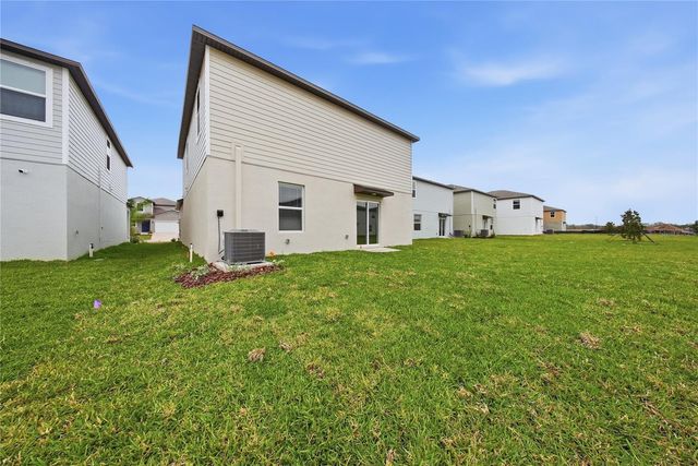 5739 PURPLE FINCH AVENUE, Wimauma, FL 33598