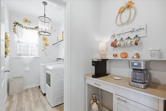 183 Weaver LN, Bastrop, TX 78602