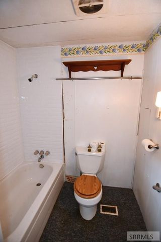 1535 Dartmouth Drive, Idaho Falls, ID 83402