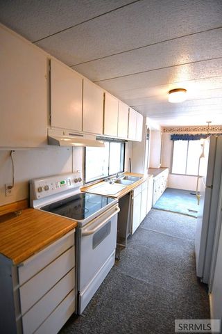 1535 Dartmouth Drive, Idaho Falls, ID 83402