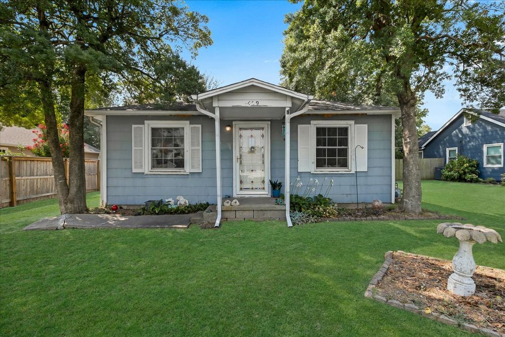 409 E Freeport Street, Broken Arrow, OK 74012
