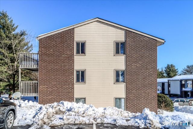 7 Padanaram Road C53, Danbury, CT 06811