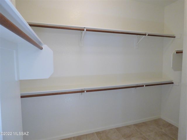 91 E FIREWHEEL Place, Oro Valley, AZ 85755