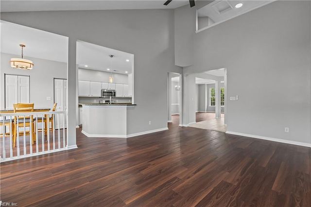 2100 Oaklawn CT, Virginia Beach, VA 23454