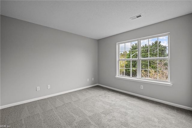 2100 Oaklawn CT, Virginia Beach, VA 23454