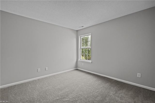 2100 Oaklawn CT, Virginia Beach, VA 23454