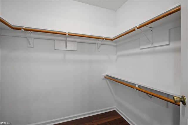 2100 Oaklawn CT, Virginia Beach, VA 23454