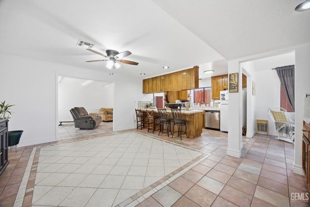 403 Alpine Street, Taft, CA 93268