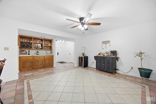 403 Alpine Street, Taft, CA 93268