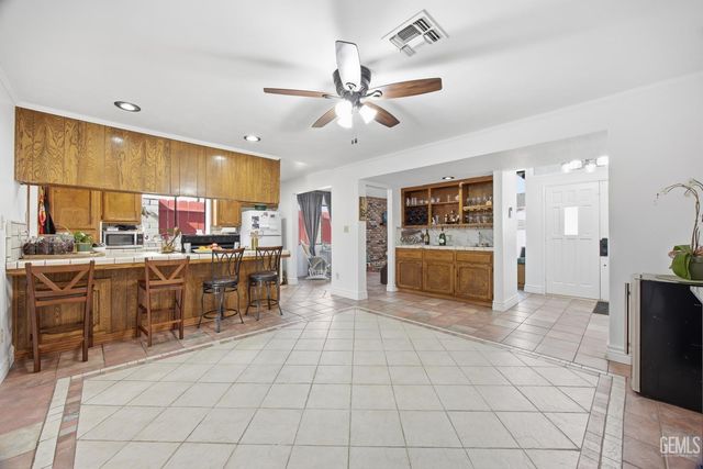 403 Alpine Street, Taft, CA 93268