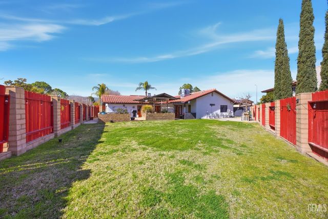 403 Alpine Street, Taft, CA 93268