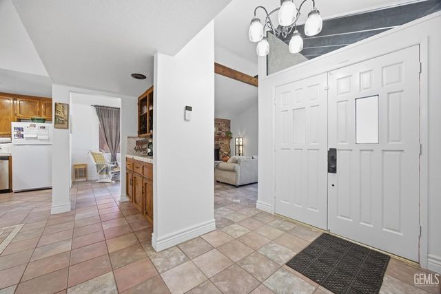 403 Alpine Street, Taft, CA 93268