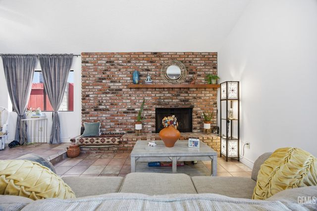 403 Alpine Street, Taft, CA 93268