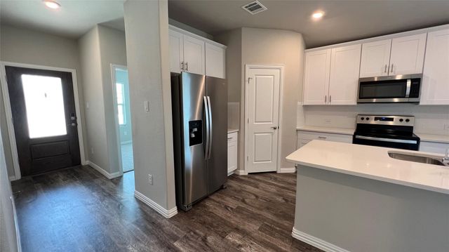 3242 Deckard Drive, Royse City, TX 75189