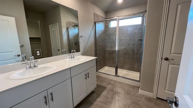 3242 Deckard Drive, Royse City, TX 75189